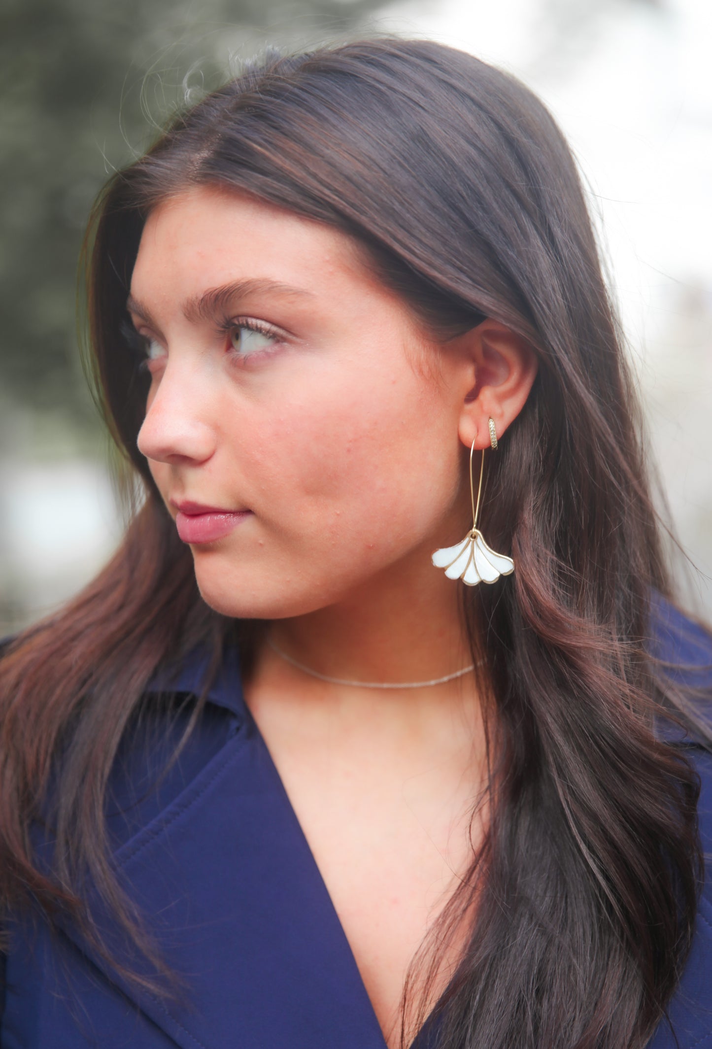 Freshwater Shell Pendant Gold Earrings-Maren