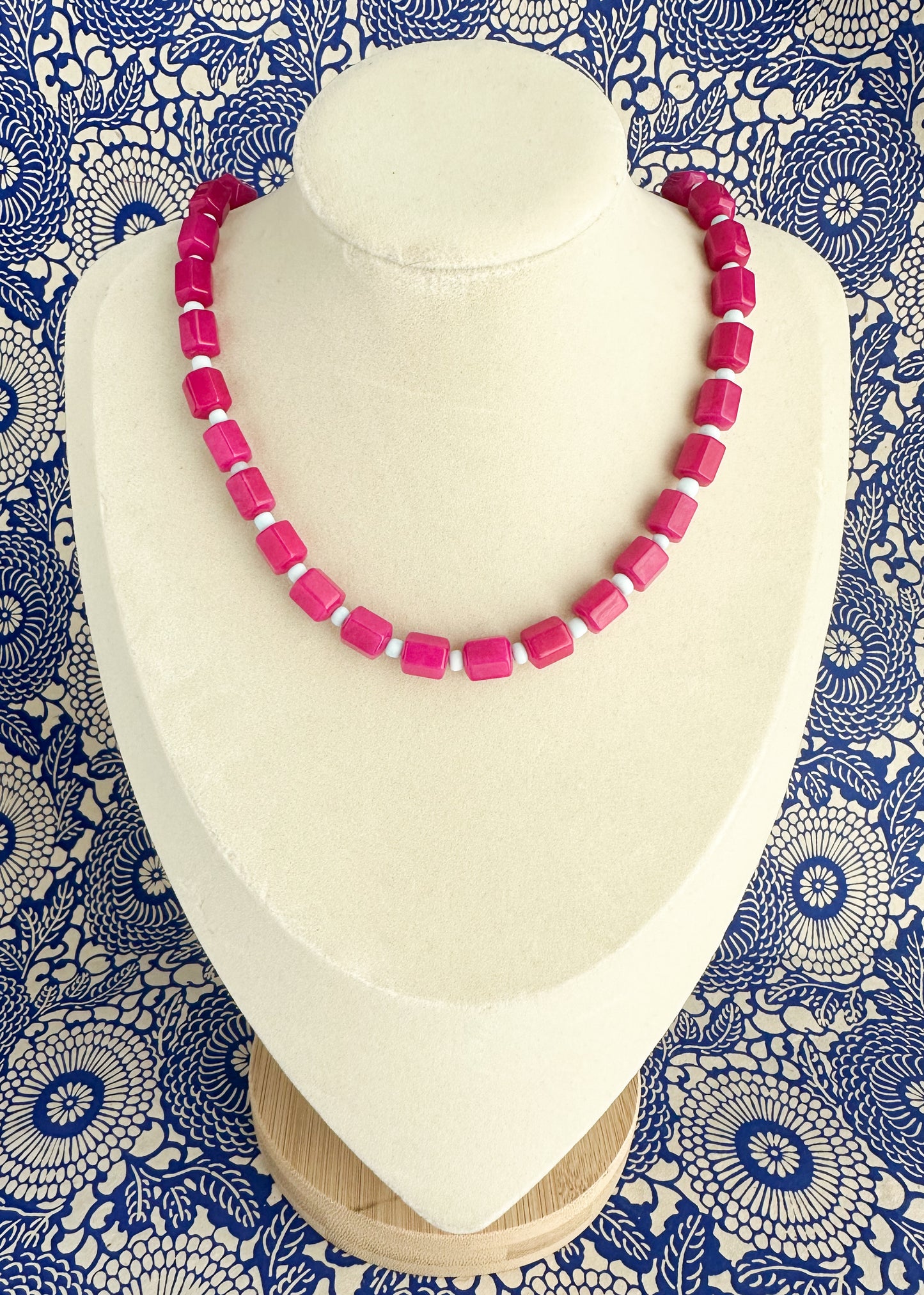 Noa Necklace