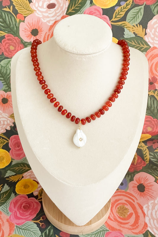 Suzanne necklace with red jade beads and a freshwater pearl pendant