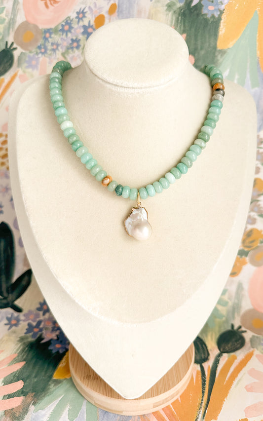 Nicola Pearl Necklace