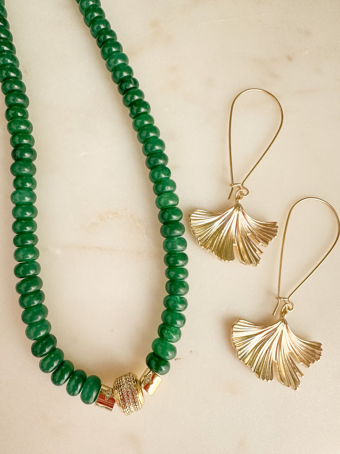 Green Jade Necklace with Barrels-Seneca