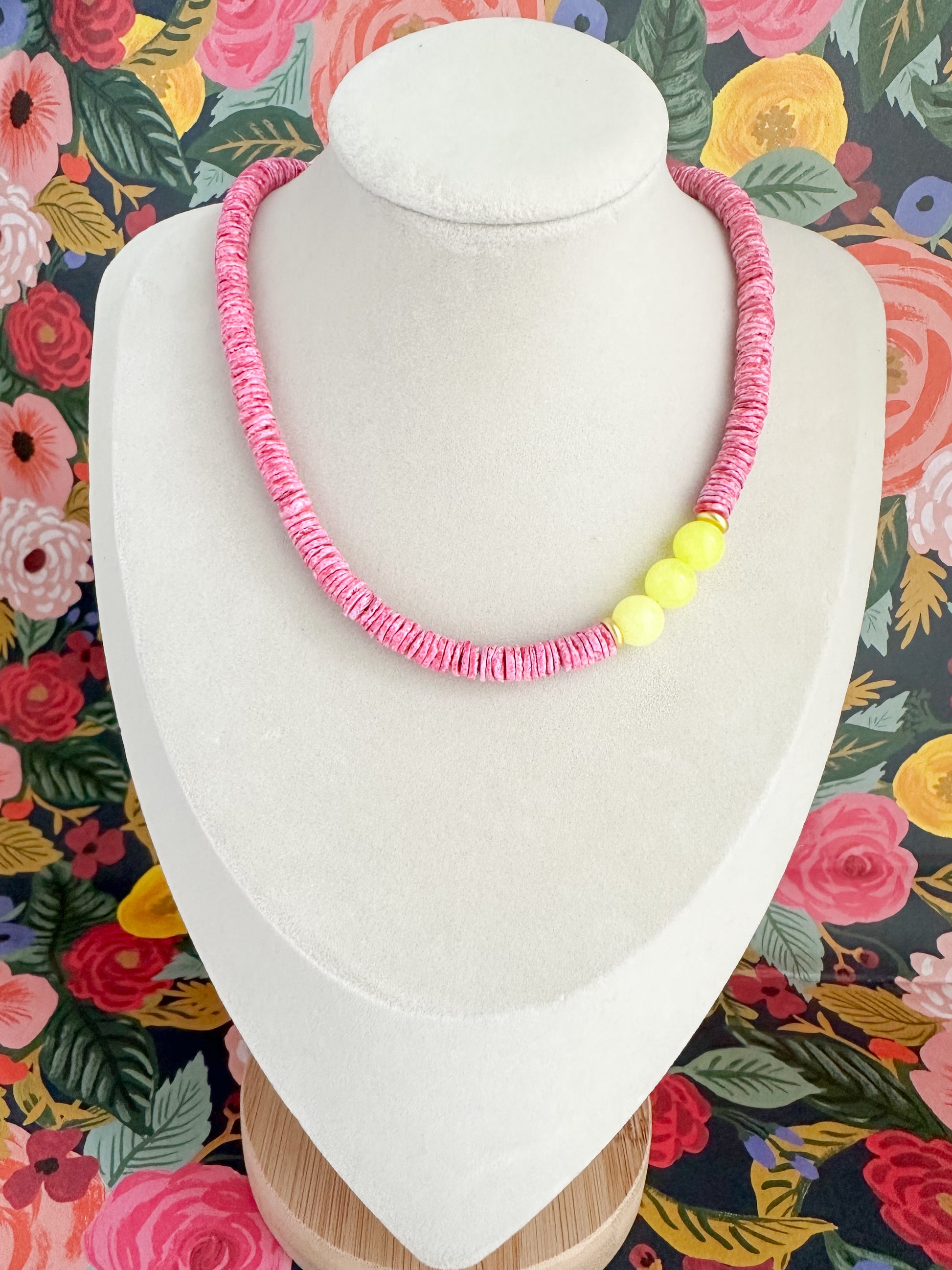 Handmade pink shell necklace with yellow jade accent and 18k gold clasp